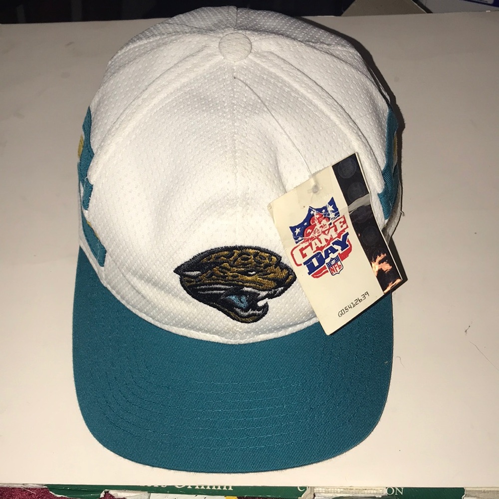 Vintage NFL Game Day Jacksonville Jaguars White and Teal Snapback Hat
